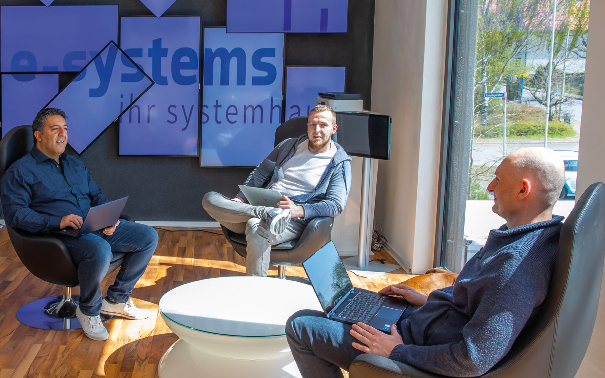 E-systems Ihr Systemhaus: Wenn Digitalisierung Spaß Macht: - Regio Manager